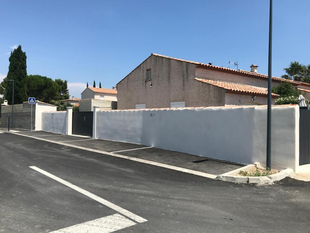 Gite De Larmonys Gigean Zewnętrze zdjęcie