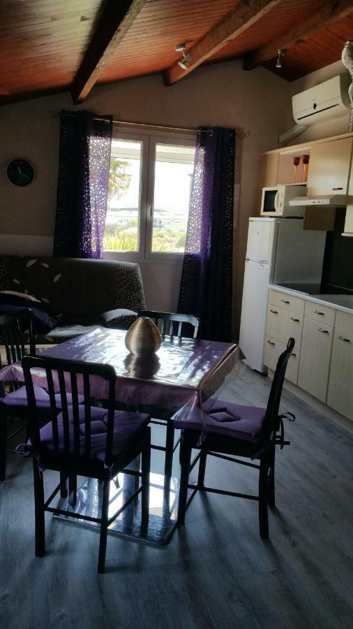 Gite De Larmonys Gigean Zewnętrze zdjęcie